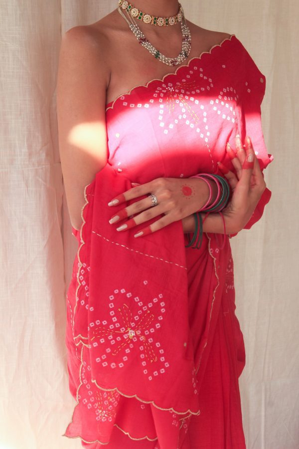Devi Red Bandhej Saree - Image 5